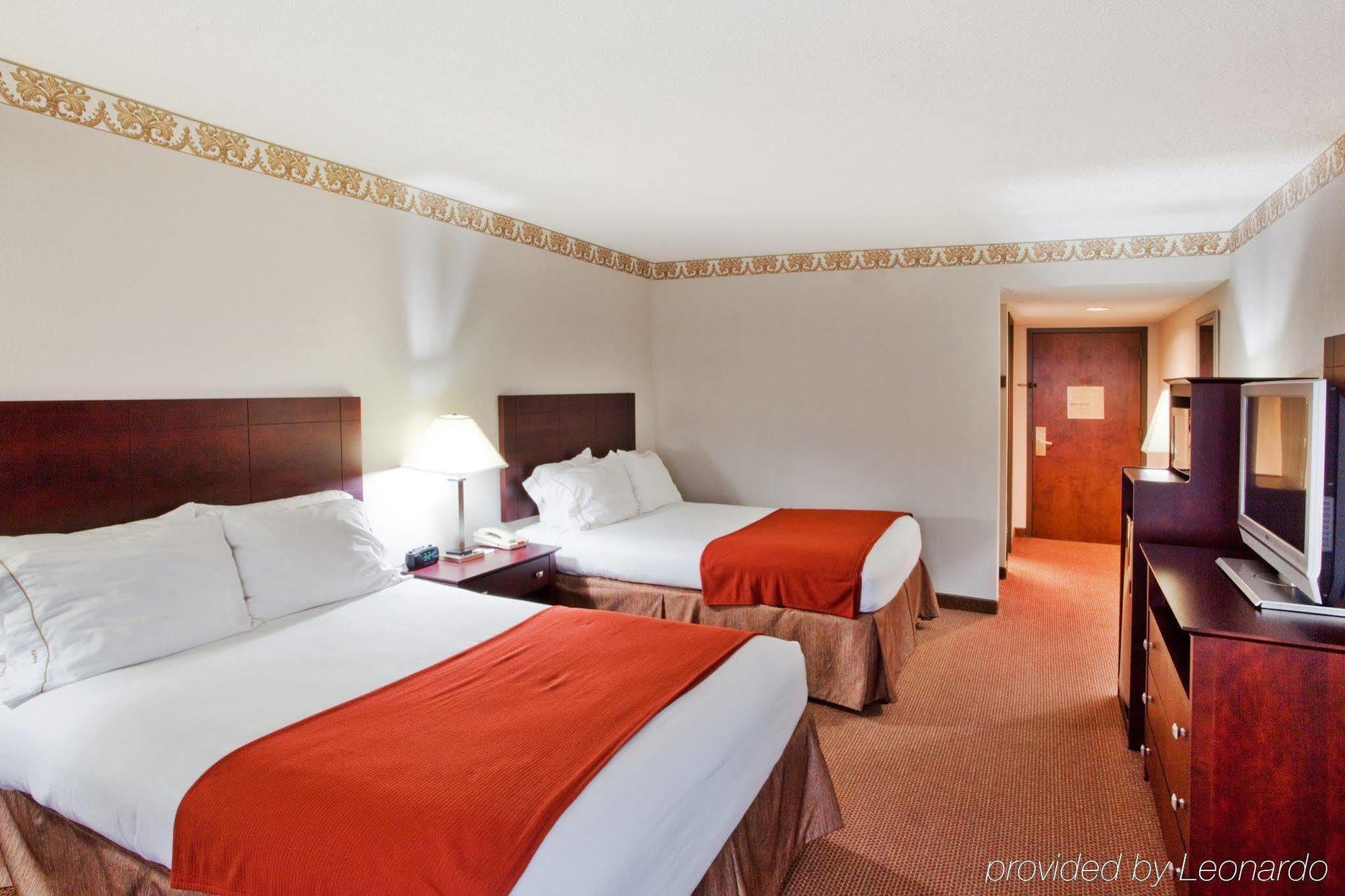 Holiday Inn Express Atlanta W Дугласвилл Номер фото